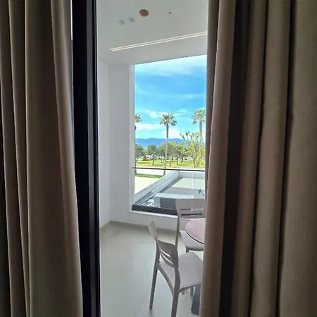 Hotel By Jordan's Vlorë